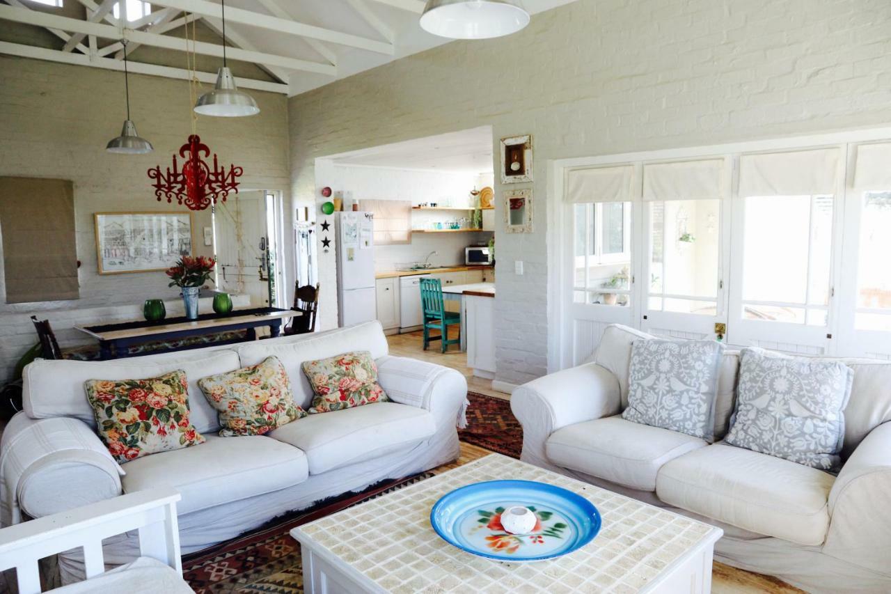 The Crowded House Villa Pringle Bay Exterior photo